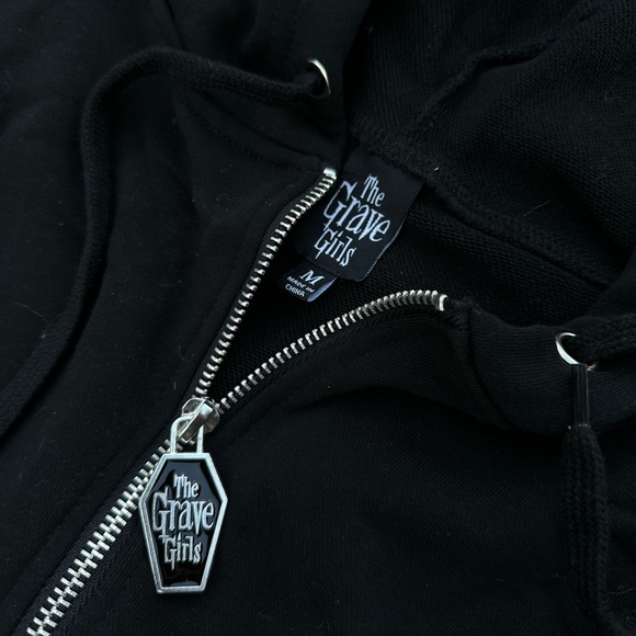 The Grave Girls Jacket - Picture 4 of 5